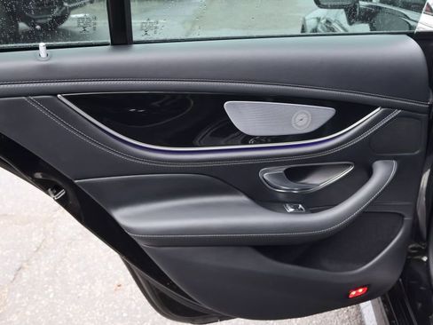 Used 2019 Mercedes-Benz AMG GT 63 S w/ Driver Assistance Package image 23