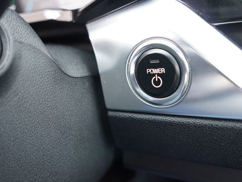 Used 2022 Kia Niro EX Premium w/ Cold Weather Package image 31