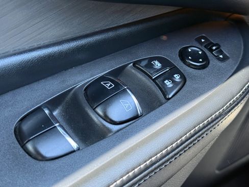 Used 2017 Nissan Murano SL w/ SL Technology Package image 24