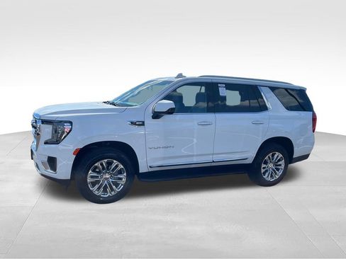 Used 2022 GMC Yukon SLT AWD/4WD image 2