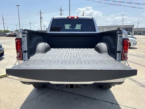Used 2026 RAM 2500 Big Horn AWD/4WD image 8