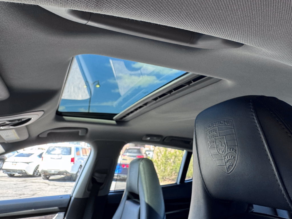 Used 2012 Porsche Panamera 4S image 23