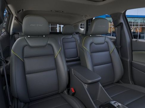 New 2026 Chevrolet Trax ACTIV w/ Sunroof Package FWD image 16