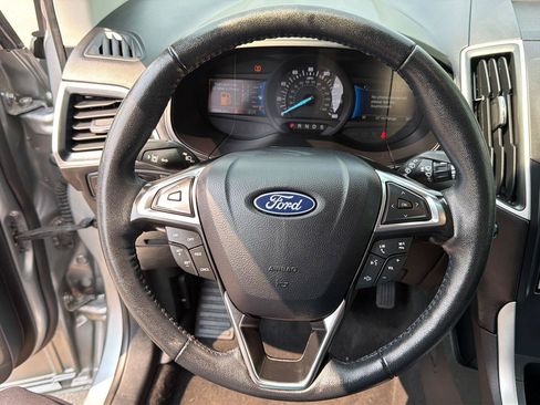 Used 2024 Ford Edge SEL AWD/4WD image 17