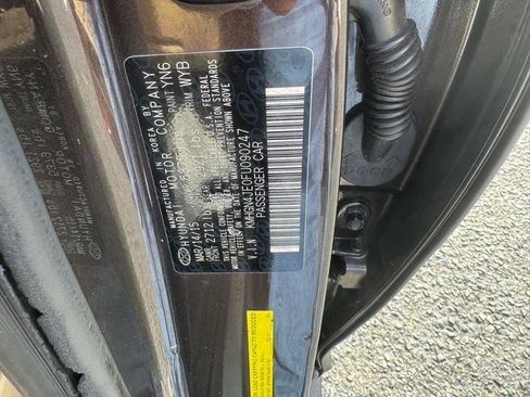 Used 2015 Hyundai Genesis 3.8 w/ Option Group 03 image 22