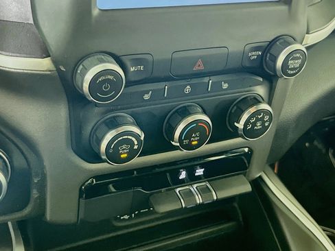 Used 2023 RAM 1500 Big Horn AWD/4WD image 15