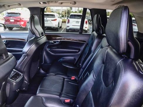 Used 2019 Volvo XC90 T6 Momentum image 19