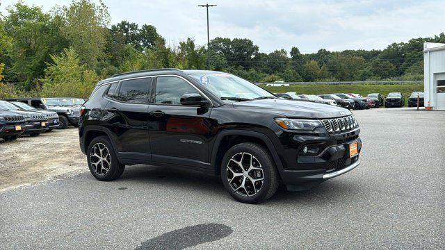 Certified 2024 Jeep Compass Limited w/ Sun and Sound Group AWD/4WD image 2