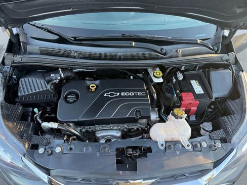 Used 2021 Chevrolet Spark LT image 29