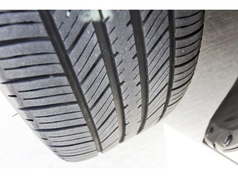 Used 2025 MAZDA MAZDA3 s image 31