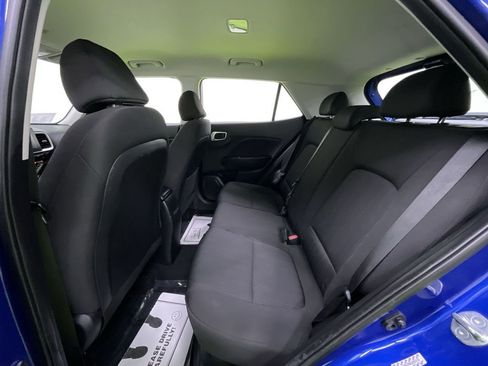 Used 2024 Hyundai Venue SE image 33