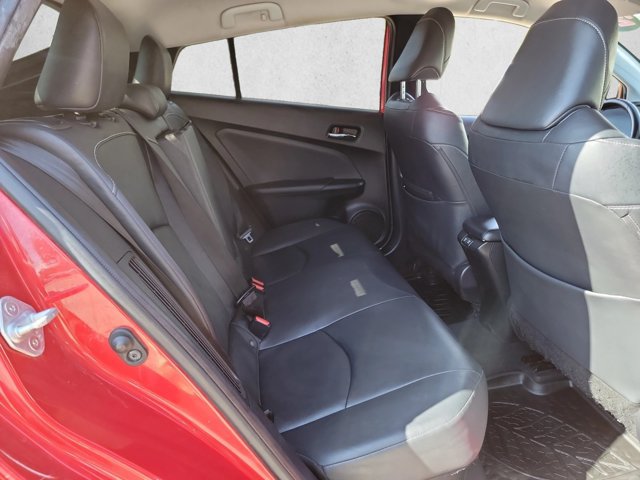 Used 2020 Toyota Prius Prime XLE FWD image 23