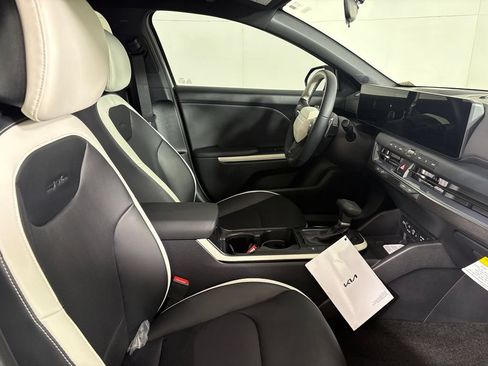 New 2026 Kia K4 GT-Line FWD image 14