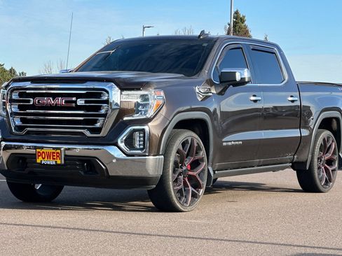 Used 2019 GMC Sierra 1500 SLT w/ SLT Premium Plus Package image 8