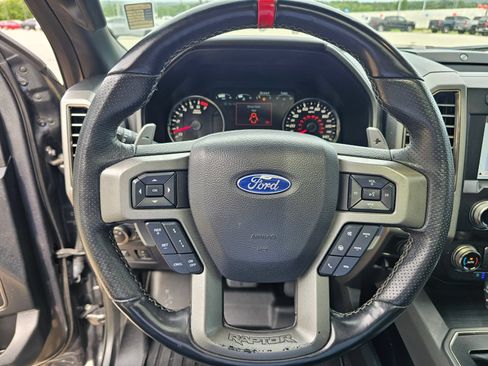 Used 2019 Ford F150 Raptor w/ Equipment Group 802A Luxury AWD/4WD image 18