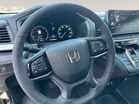 New 2026 Honda Odyssey EX-L image 12