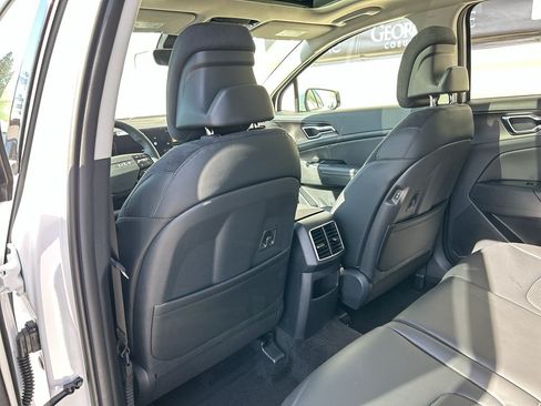 New 2026 Kia Sportage SX AWD/4WD image 12