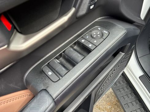 New 2026 Toyota 4Runner Limited AWD/4WD image 13