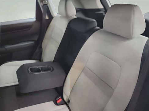 Used 2024 Honda CR-V LX image 18