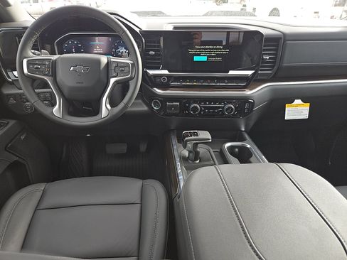 New 2026 Chevrolet Silverado 1500 LT Trail Boss w/ Safety Package image 12