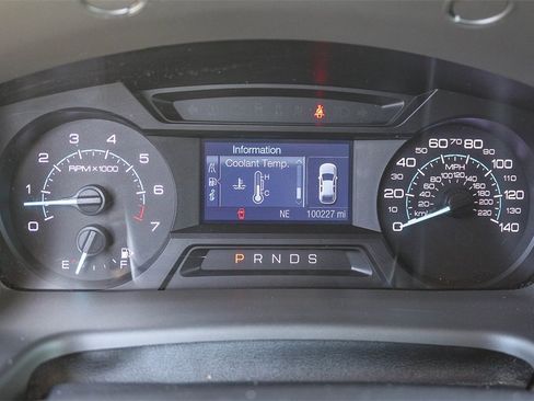 Used 2019 Ford Flex SE image 29