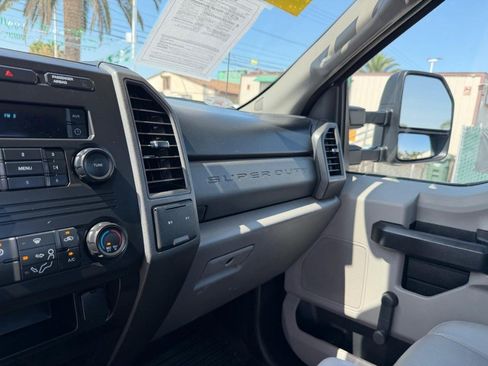 Used 2017 Ford F250 XL AWD/4WD image 25