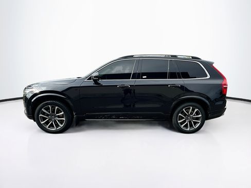 Used 2018 Volvo XC90 T5 Momentum w/ Convenience Package AWD/4WD image 4