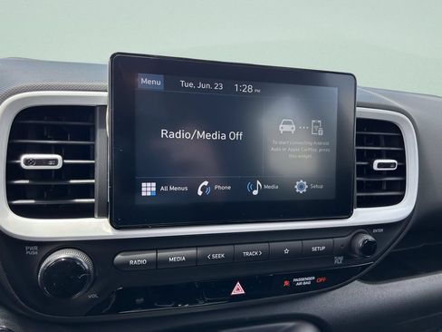 New 2026 Hyundai Venue SEL FWD image 22