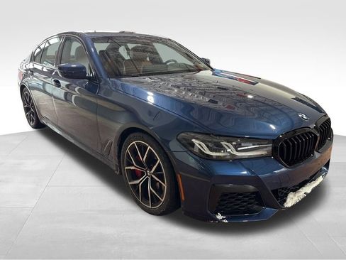 Certified 2023 BMW M550i xDrive w/ Dynamic Handling Package image 5