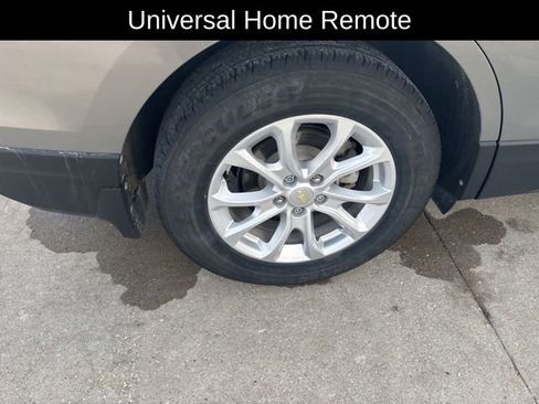 Used 2018 Chevrolet Equinox LT image 10