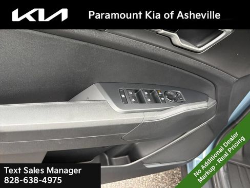 New 2026 Kia Sportage S AWD/4WD image 24