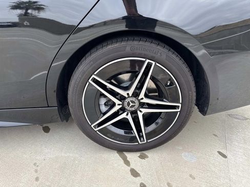 Used 2023 Mercedes-Benz C 300 Sedan image 7