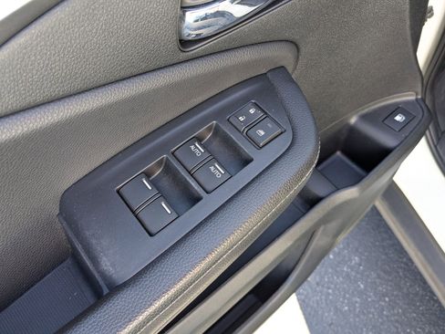 Used 2019 Honda Ridgeline Sport image 14