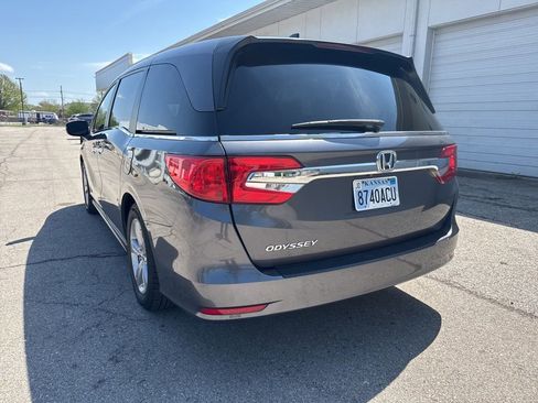 Used 2018 Honda Odyssey EX-L image 3