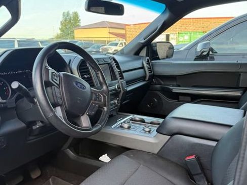 Used 2019 Ford Expedition Max XLT AWD/4WD image 4