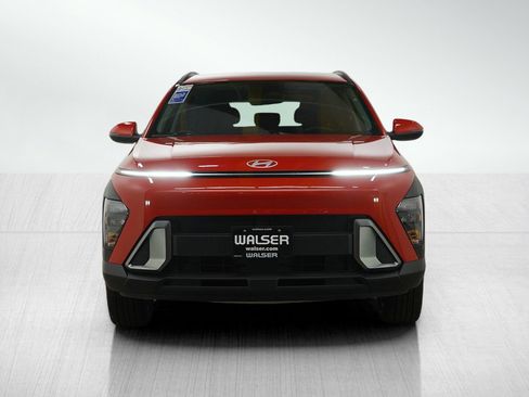 Used 2025 Hyundai Kona SEL image 8