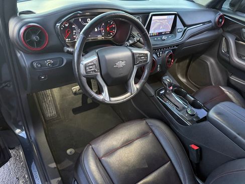 Used 2019 Chevrolet Blazer RS w/ Sun and Wheels Package image 11