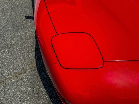 Used 2002 Chevrolet Corvette Z06 w/ Memory Pkg image 11