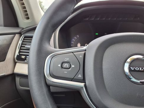 Certified 2023 Volvo XC90 B6 Ultimate w/ Protection Package Premier AWD/4WD image 29
