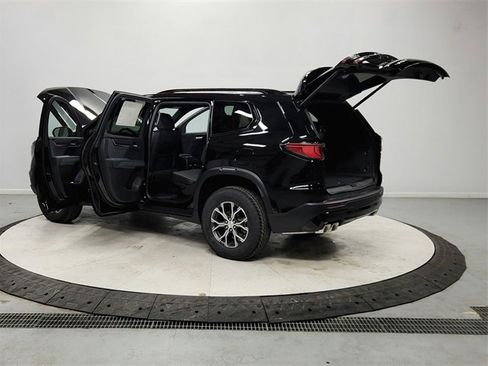 New 2026 GMC Acadia AT4 w/ Super Cruise Package image 13