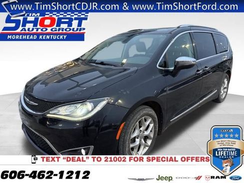 Used 2020 Chrysler Pacifica Limited image 1