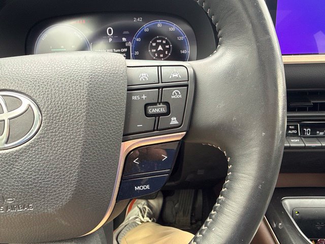 Certified 2024 Toyota Crown AWD/4WD image 21