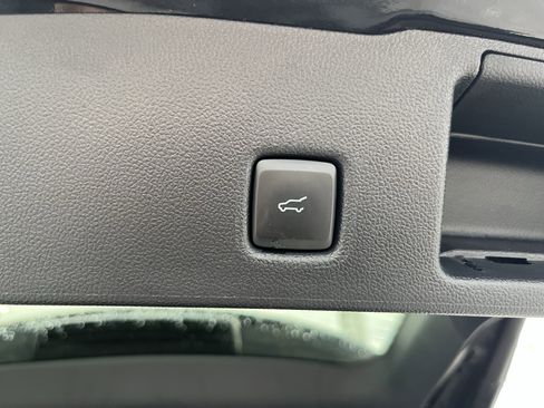 Used 2021 Ford Escape SEL w/ SEL Stealth AWD Package image 6