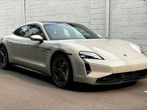 New 2025 Porsche Taycan Turbo image 7