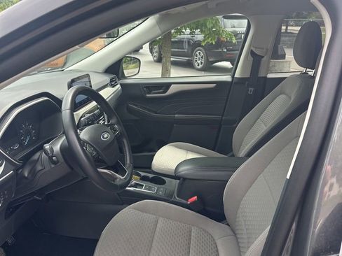 Used 2022 Ford Escape SE w/ Cold Weather Package AWD/4WD image 14