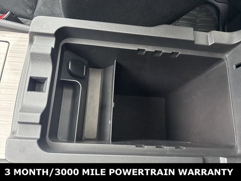 Used 2017 Nissan Murano SV w/ Premium Plus Package image 33