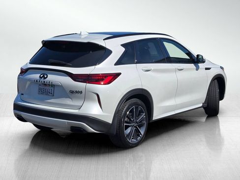 Certified 2025 INFINITI QX50 Sport AWD/4WD image 4