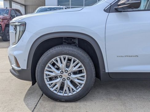 New 2026 GMC Acadia Elevation w/ Super Cruise Package AWD/4WD image 11
