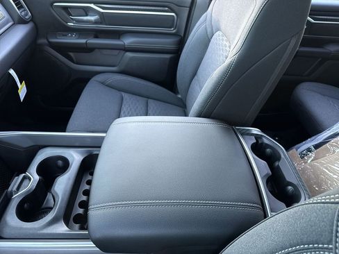 New 2026 RAM 1500 Big Horn AWD/4WD image 18