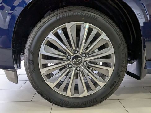 New 2025 INFINITI QX80 Luxe w/ Exterior Package image 7